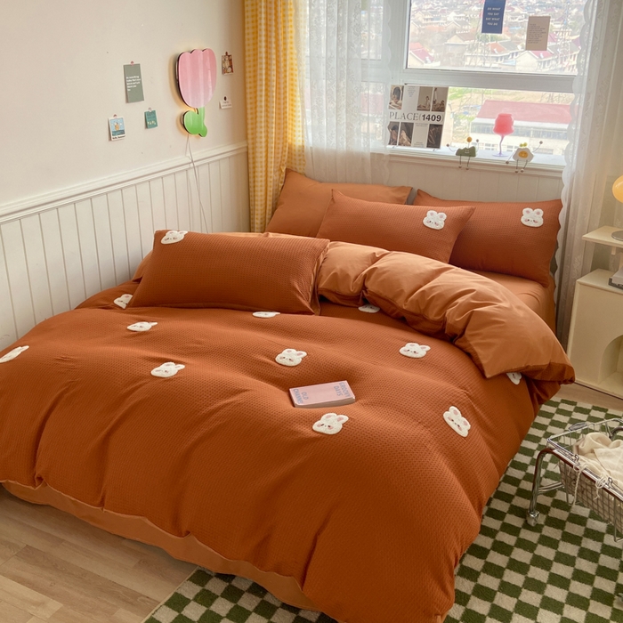 91家纺网 家纺一手货源 找家纺 慕澄 2023新款高克重小清新华夫格毛巾绣系列四件套 小兔-咖啡