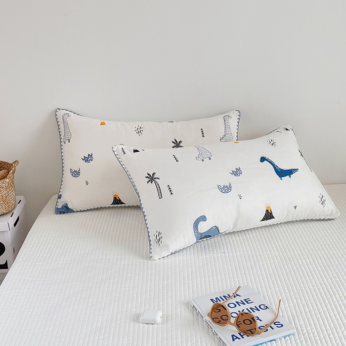 91家纺网 家纺一手货源 找家纺 洋铭区 2023新款双层纱枕套 萌翻小宇宙1