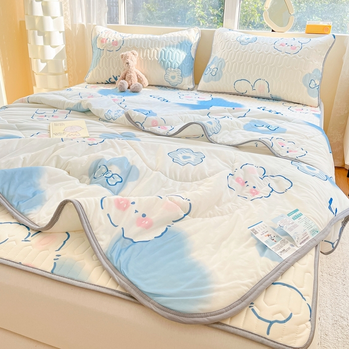 91家纺网 家纺一手货源 找家纺 沐慕2023新款凉感丝夏被四件套 爱心小兔