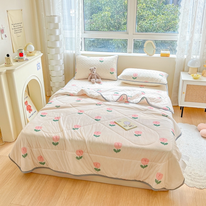 91家纺网 家纺一手货源 找家纺 沐慕2023新款凉感丝夏被四件套 郁金香