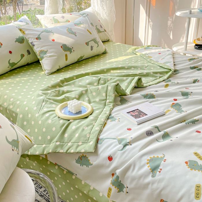 91家纺网 家纺一手货源 找家纺 金丝鸟 2023新款全棉大豆夏被四件套 恐龙王子