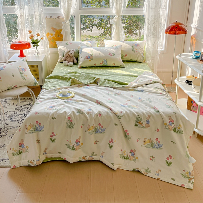 91家纺网 家纺一手货源 找家纺 金丝鸟 2023新款全棉大豆夏被四件套 温馨小兔