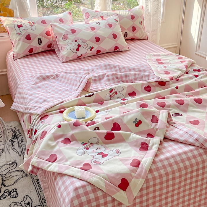 91家纺网 家纺一手货源 找家纺 金丝鸟 2023新款全棉大豆夏被四件套 英伦爱心