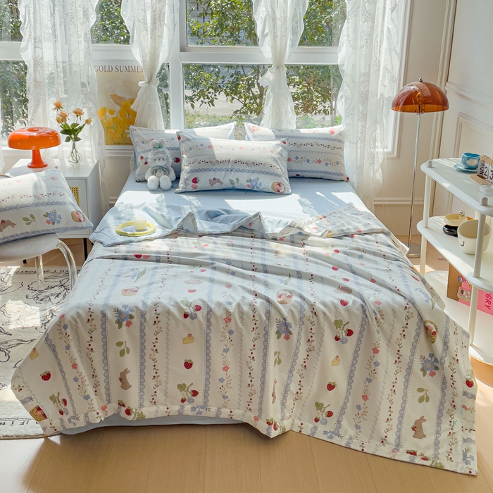 91家纺网 家纺一手货源 找家纺 金丝鸟 2023新款全棉大豆夏被四件套 蓝色花园