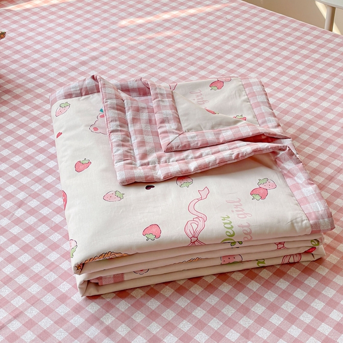 91家纺网 家纺一手货源 找家纺 金丝鸟 2023新款全棉大豆夏被四件套 草莓篮子