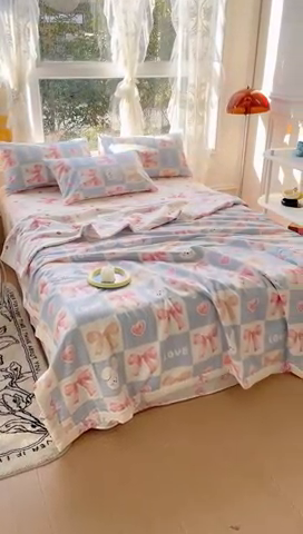 91家纺网 家纺一手货源 找家纺 金丝鸟 2023新款全棉大豆夏被四件套 领结兔