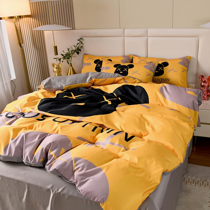 91家纺网 家纺一手货源 找家纺 爵仕 2023新款卡通暴力熊系列真丝四件套 黄熊