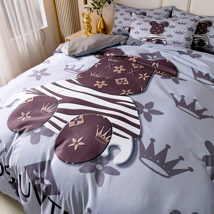 91家纺网 家纺一手货源 找家纺 爵仕 2023新款卡通暴力熊系列真丝四件套 灰熊