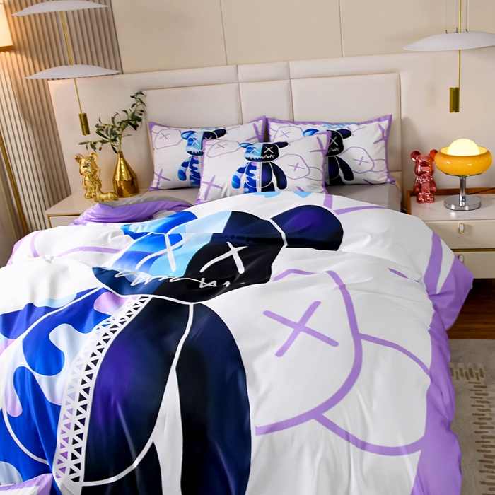 91家纺网 家纺一手货源 找家纺 爵仕 2023新款卡通暴力熊系列真丝四件套 迷彩熊