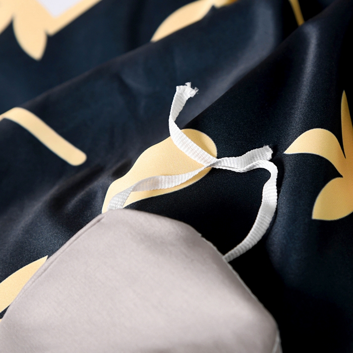 91家纺网 家纺一手货源 找家纺 爵仕 2023新款卡通暴力熊系列真丝四件套 小黑熊【有小号】