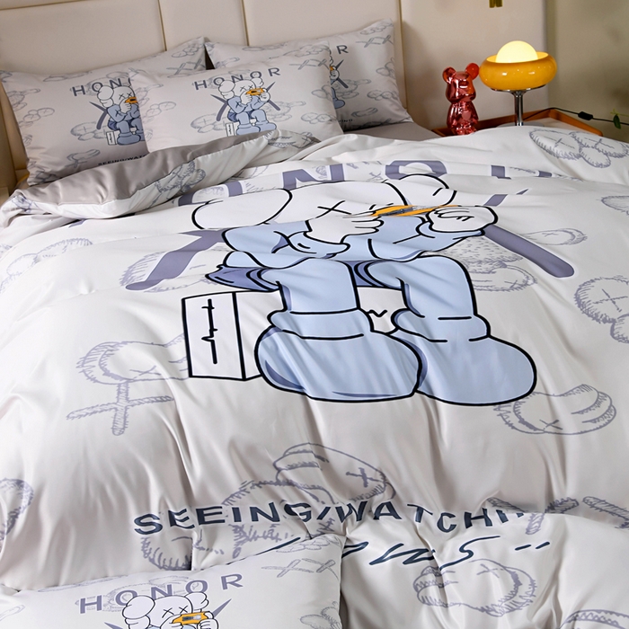 91家纺网 家纺一手货源 找家纺 爵仕 2023新款卡通暴力熊系列真丝四件套 游戏仔