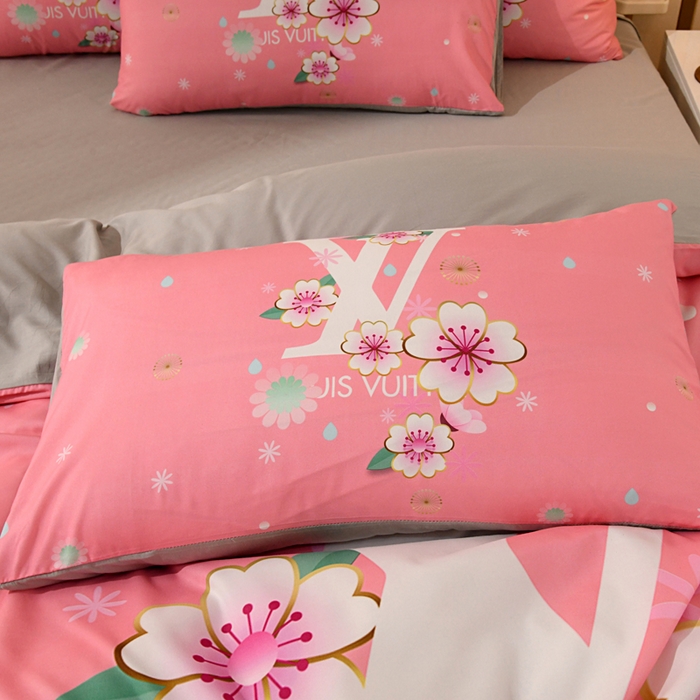 91家纺网 家纺一手货源 找家纺 爵仕 2023新款轻奢简约风全棉四件套 樱花粉