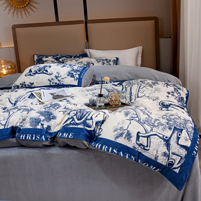 91家纺网 家纺一手货源 找家纺 爵仕 2023新款秋冬牛奶绒数码印花四件套保暖 简约蓝