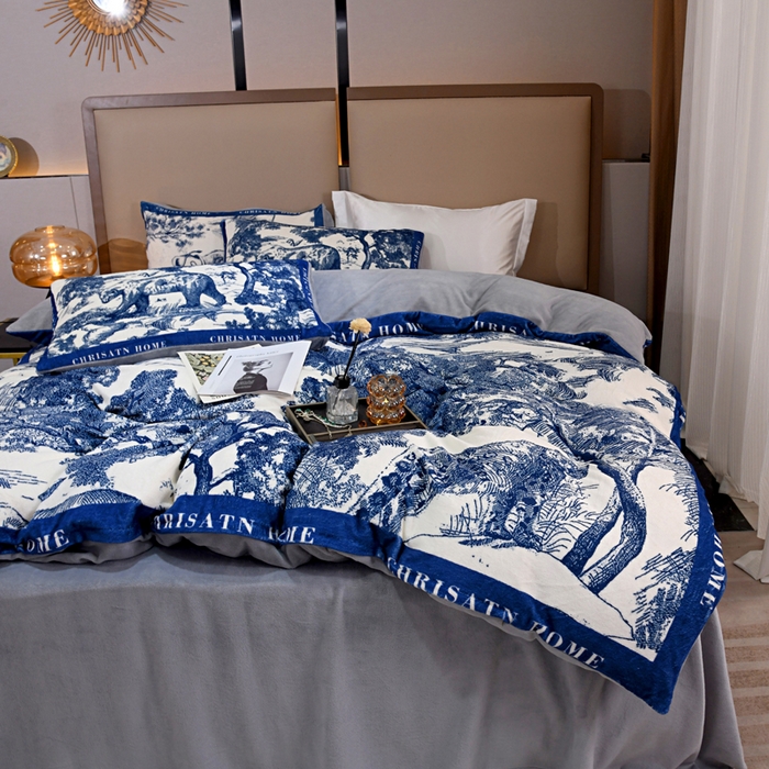 91家纺网 家纺一手货源 找家纺 爵仕 2023新款秋冬牛奶绒数码印花四件套保暖 宝蓝