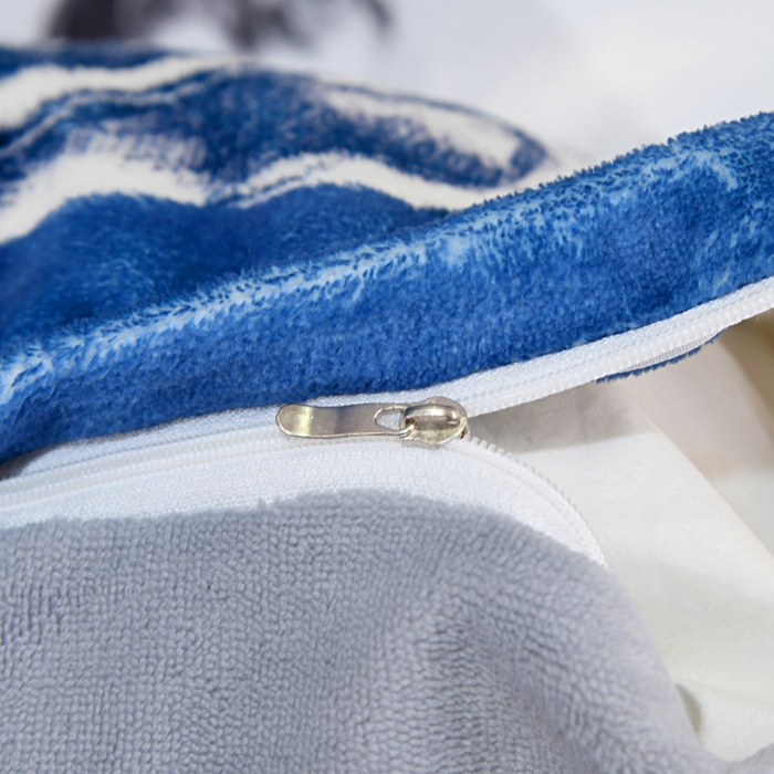 91家纺网 家纺一手货源 找家纺 爵仕 2023新款秋冬牛奶绒数码印花四件套保暖 简约蓝