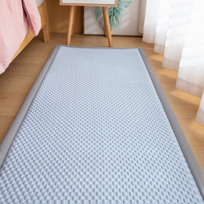 91家纺网 家纺一手货源 找家纺 （总）北辰 2023新款3D凉感豆豆凉席地垫床垫-床边