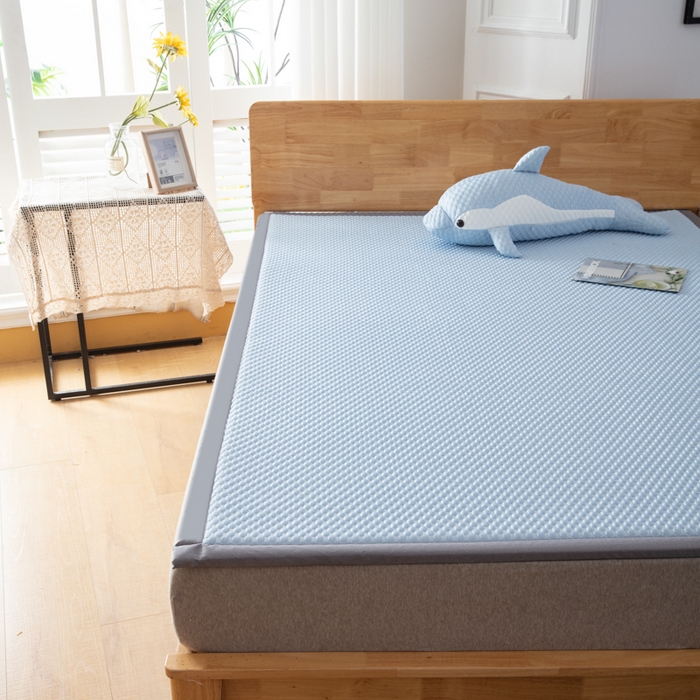 91家纺网 家纺一手货源 找家纺 （总）北辰 2023新款3D凉感豆豆凉席地垫床垫-床边