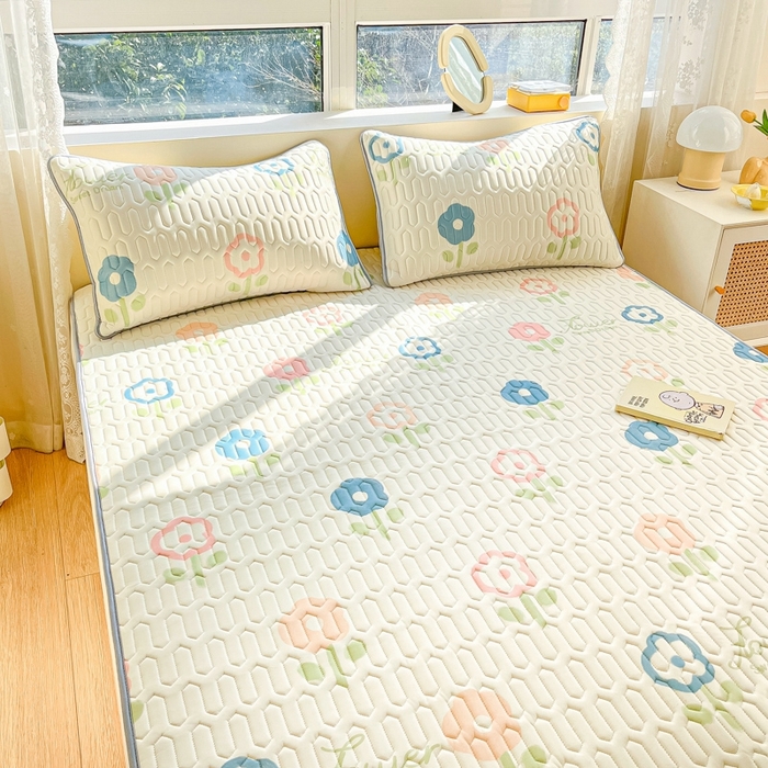 91家纺网 家纺一手货源 找家纺 2023新款乳胶凉席 彩花朵朵