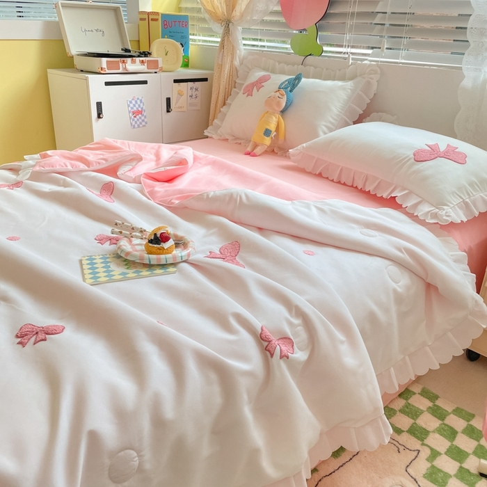 91家纺网 家纺一手货源 找家纺 2023新款夏被四件套 蝴蝶结-白