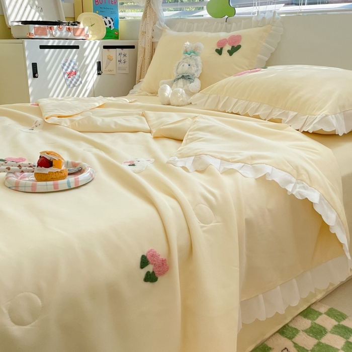 91家纺网 家纺一手货源 找家纺 2023新款夏被四件套 花花白兔-黄