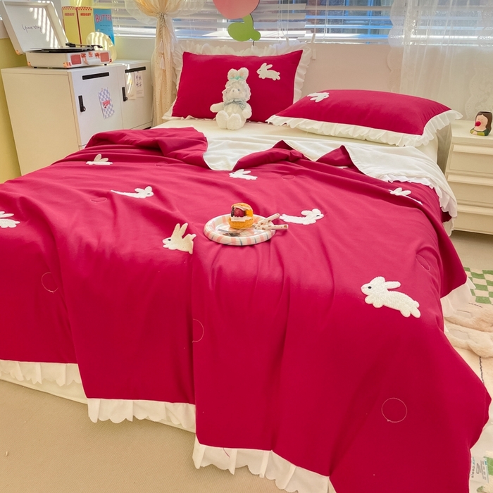 91家纺网 家纺一手货源 找家纺 2023新款夏被四件套 幸运兔-红