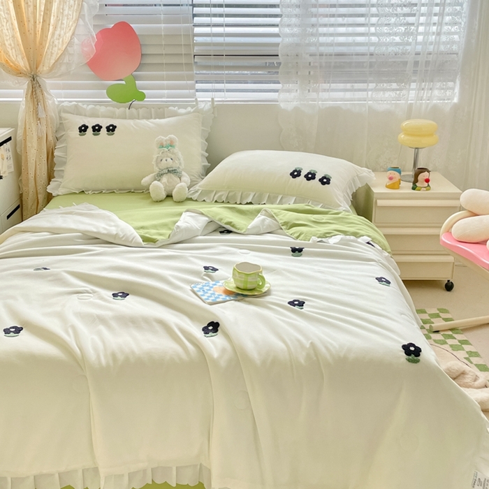 91家纺网 家纺一手货源 找家纺 2023新款夏被四件套 小黑花