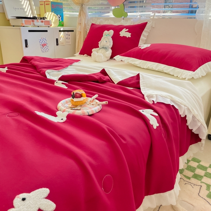 91家纺网 家纺一手货源 找家纺 2023新款夏被四件套 幸运兔-红