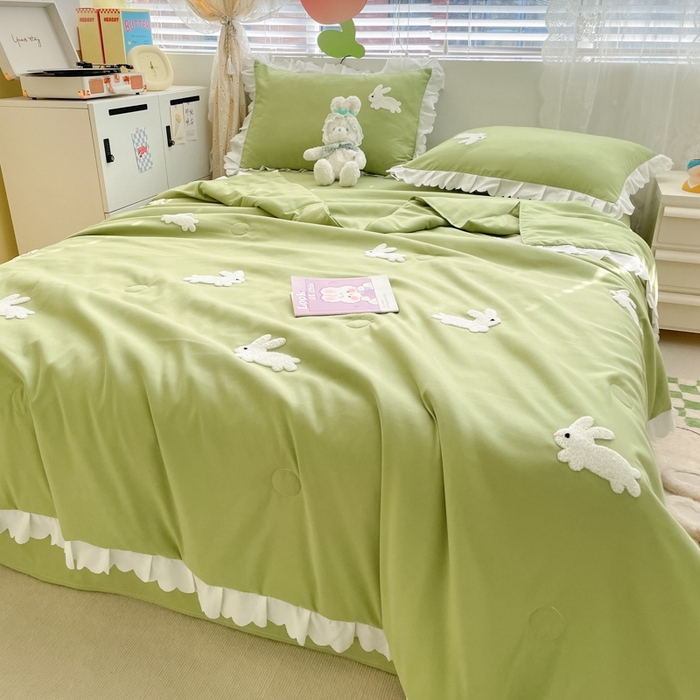 91家纺网 家纺一手货源 找家纺 2023新款夏被四件套 幸运兔-绿