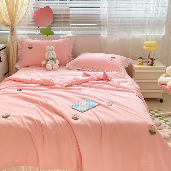 91家纺网 家纺一手货源 找家纺 2023新款夏被四件套 郁金香-粉