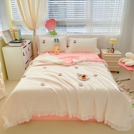 91家纺网 家纺一手货源 找家纺 2023新款夏被四件套 郁金香-白