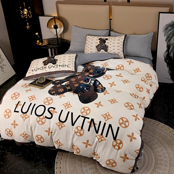 91家纺网 家纺一手货源 找家纺 爵仕 2023新款暴力熊系列牛奶绒四件套 机械咖