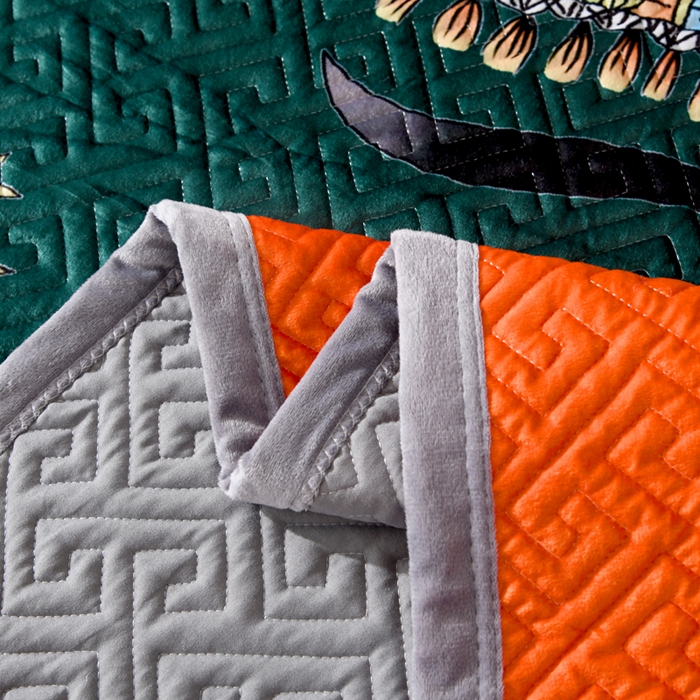 91家纺网 家纺一手货源 找家纺 爵仕家纺 2025新款高端加厚数码印花宝宝绒床盖三件套四季可用 格朗绿