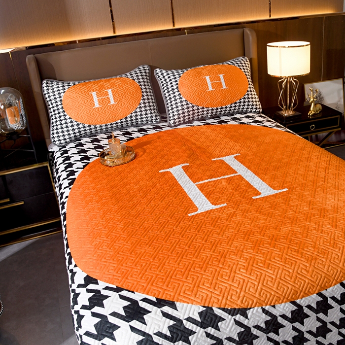 91家纺网 家纺一手货源 找家纺 爵仕家纺 2025新款高端加厚数码印花宝宝绒床盖三件套四季可用 千鸟格