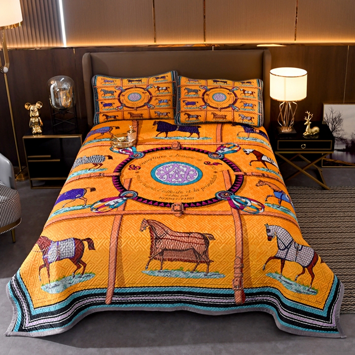 91家纺网 家纺一手货源 找家纺 爵仕家纺 2025新款高端加厚数码印花宝宝绒床盖三件套四季可用 十骏马