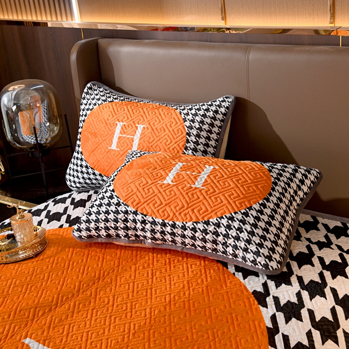 91家纺网 家纺一手货源 找家纺 爵仕家纺 2025新款高端加厚数码印花宝宝绒床盖三件套四季可用 千鸟格