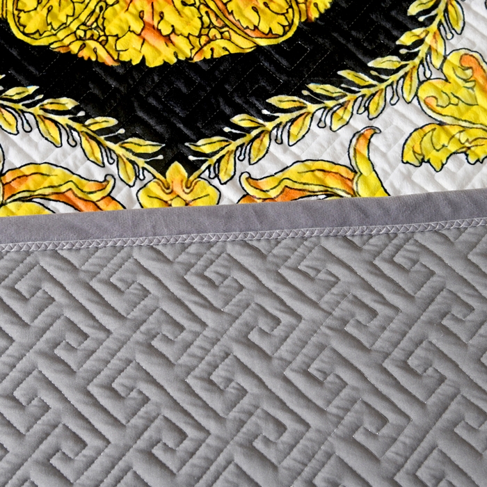 91家纺网 家纺一手货源 找家纺 爵仕家纺 2025新款高端加厚数码印花宝宝绒床盖三件套四季可用 金色盛典