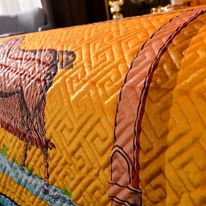 91家纺网 家纺一手货源 找家纺 爵仕家纺 2025新款高端加厚数码印花宝宝绒床盖三件套四季可用 十骏马