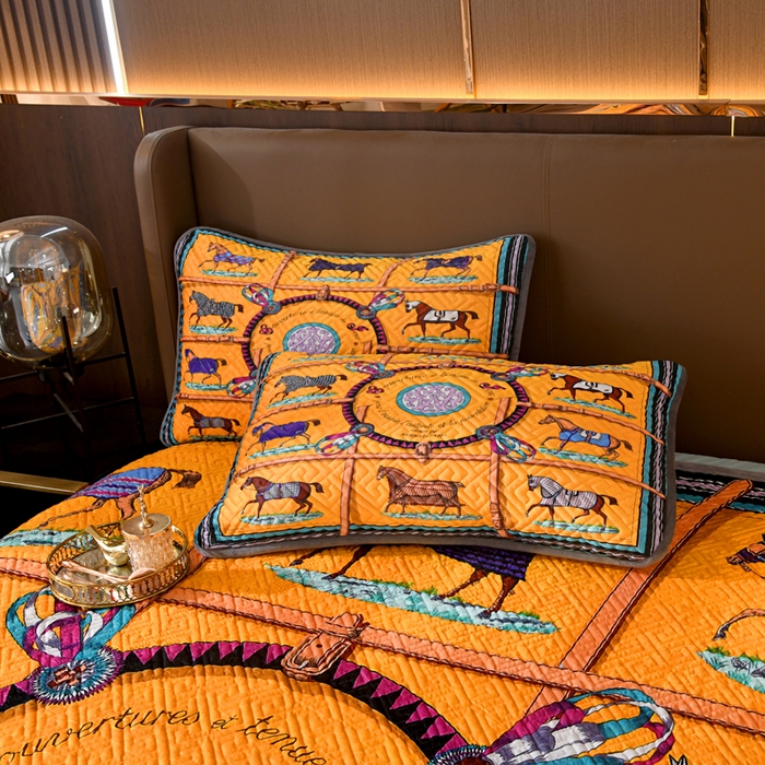 91家纺网 家纺一手货源 找家纺 爵仕家纺 2025新款高端加厚数码印花宝宝绒床盖三件套四季可用 十骏马