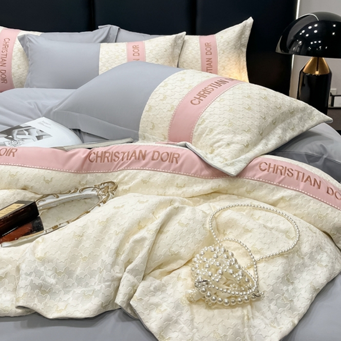 91家纺网 家纺一手货源 找家纺 慕语 2023新款千禧格磨毛四件套 千禧格-高级灰