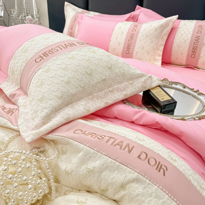 91家纺网 家纺一手货源 找家纺 慕语 2023新款千禧格磨毛四件套 千禧格-蜜桃粉