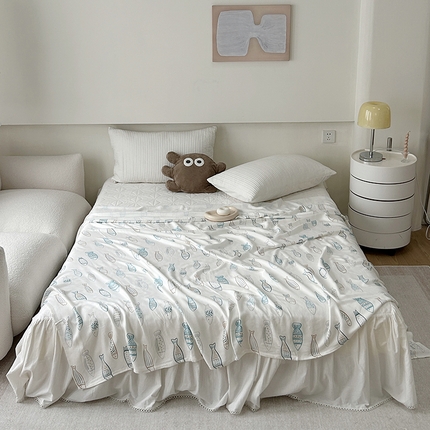 91家纺网 家纺一手货源 找家纺 麻依 2023新款竹纤维印花款毛巾被冷感毯子夏凉被盖毯 多彩鱼