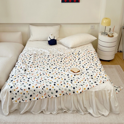 91家纺网 家纺一手货源 找家纺 麻依 2023新款竹纤维印花款毛巾被冷感毯子夏凉被盖毯 雨花石