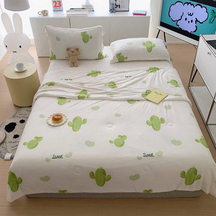 91家纺网 家纺一手货源 找家纺 （总）顾里 2023新款牛奶针织棉夏被