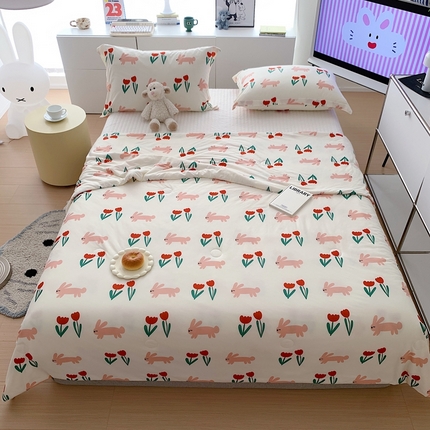 91家纺网 家纺一手货源 找家纺 （总）顾里 2023新款牛奶针织棉夏被