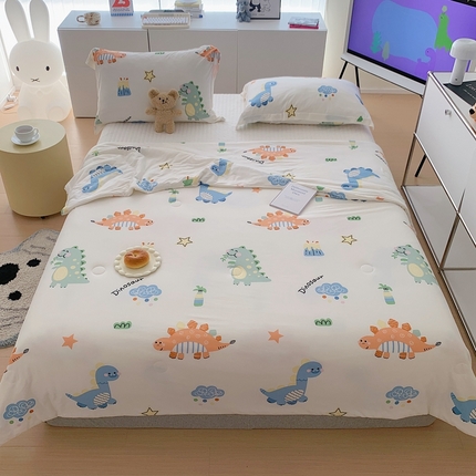 91家纺网 家纺一手货源 找家纺 顾里 2023新款牛奶针织棉夏被 恐龙乐园