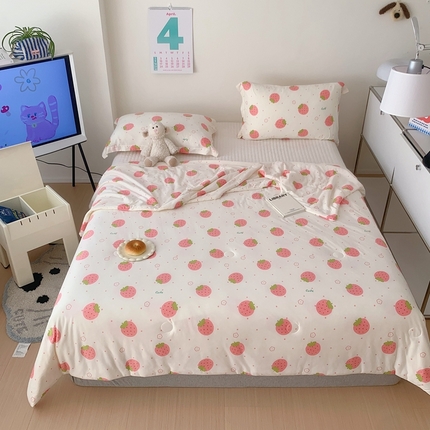 91家纺网 家纺一手货源 找家纺 （总）顾里 2023新款牛奶针织棉夏被