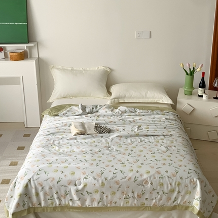 91家纺网 家纺一手货源 找家纺 （总）顾里 2023新款小茶芯天丝莫代尔夏被