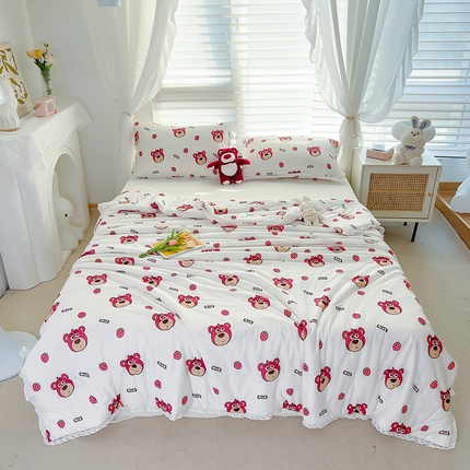 91家纺网 家纺一手货源 找家纺 丽美人 2023新款A类针织棉夏被 草莓小熊