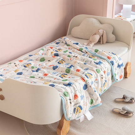 91家纺网 家纺一手货源 找家纺 艾佳宝贝 2023新款春夏凉感丝儿童糖果夏被 汪汪星球