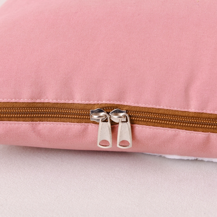 91家纺网 家纺一手货源 找家纺 阳光依佰 2023新款磨毛贴布绣四季款抱枕被-梦里兔 梦里兔-豆沙